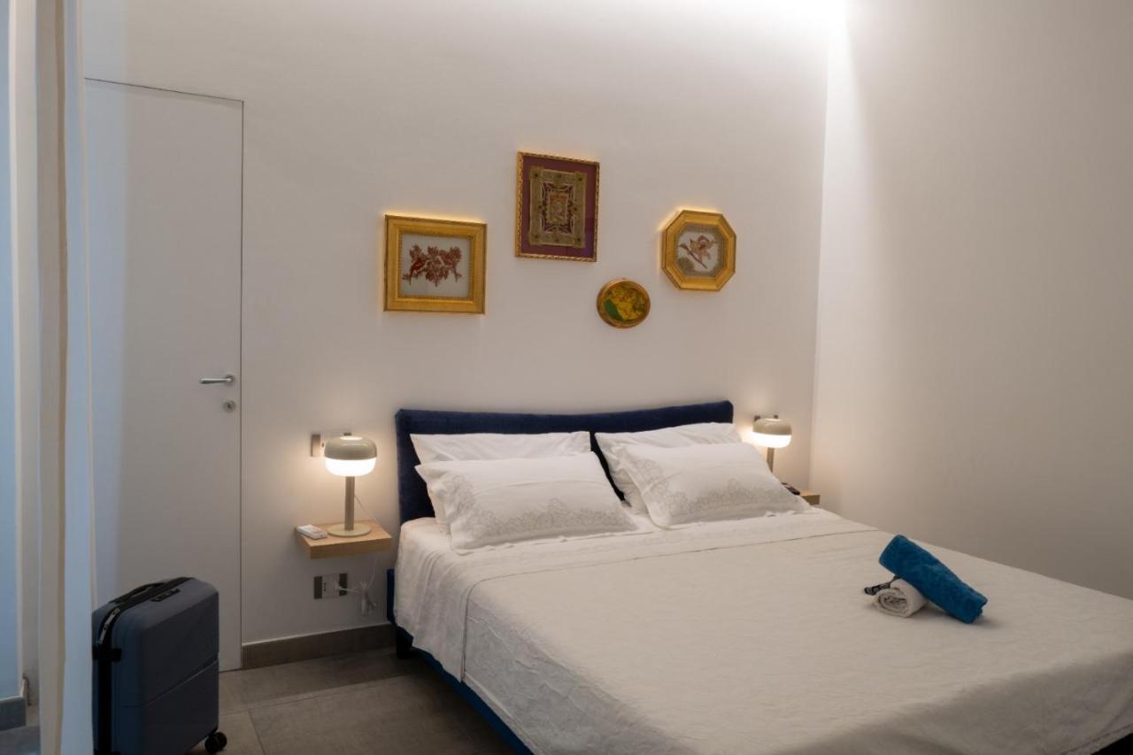 Home 29 Taormina City Center Екстер'єр фото